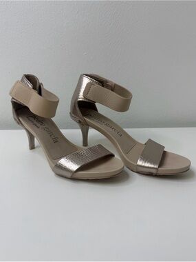 Pedro Garcia Winka Mid-Heel Sandals in Metallic Leather Size 7.5